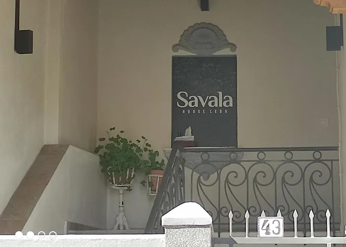 Savala House Leon